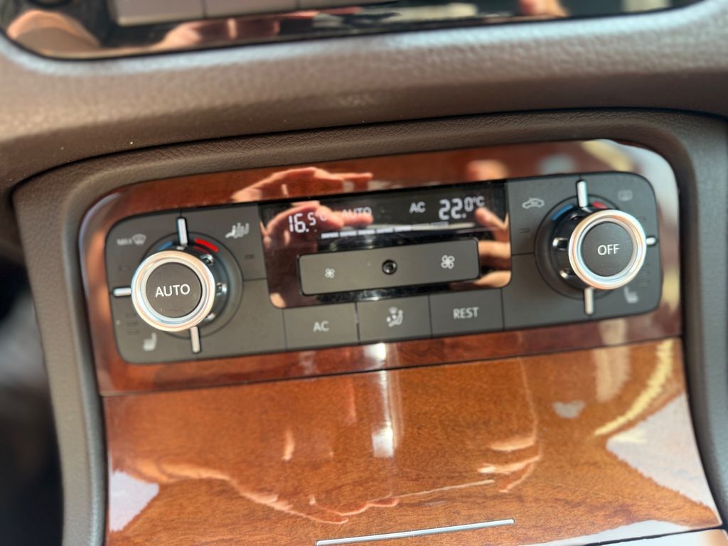 VW Touareg – Bild 16 von 20