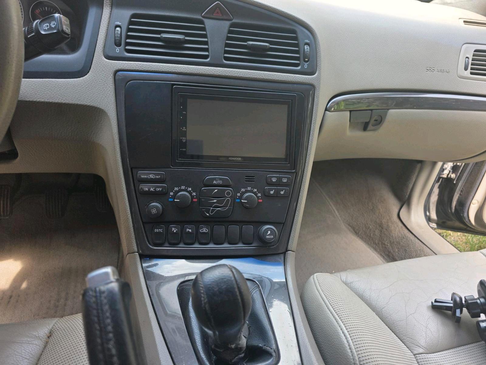Volvo V70 2006 — photo 5