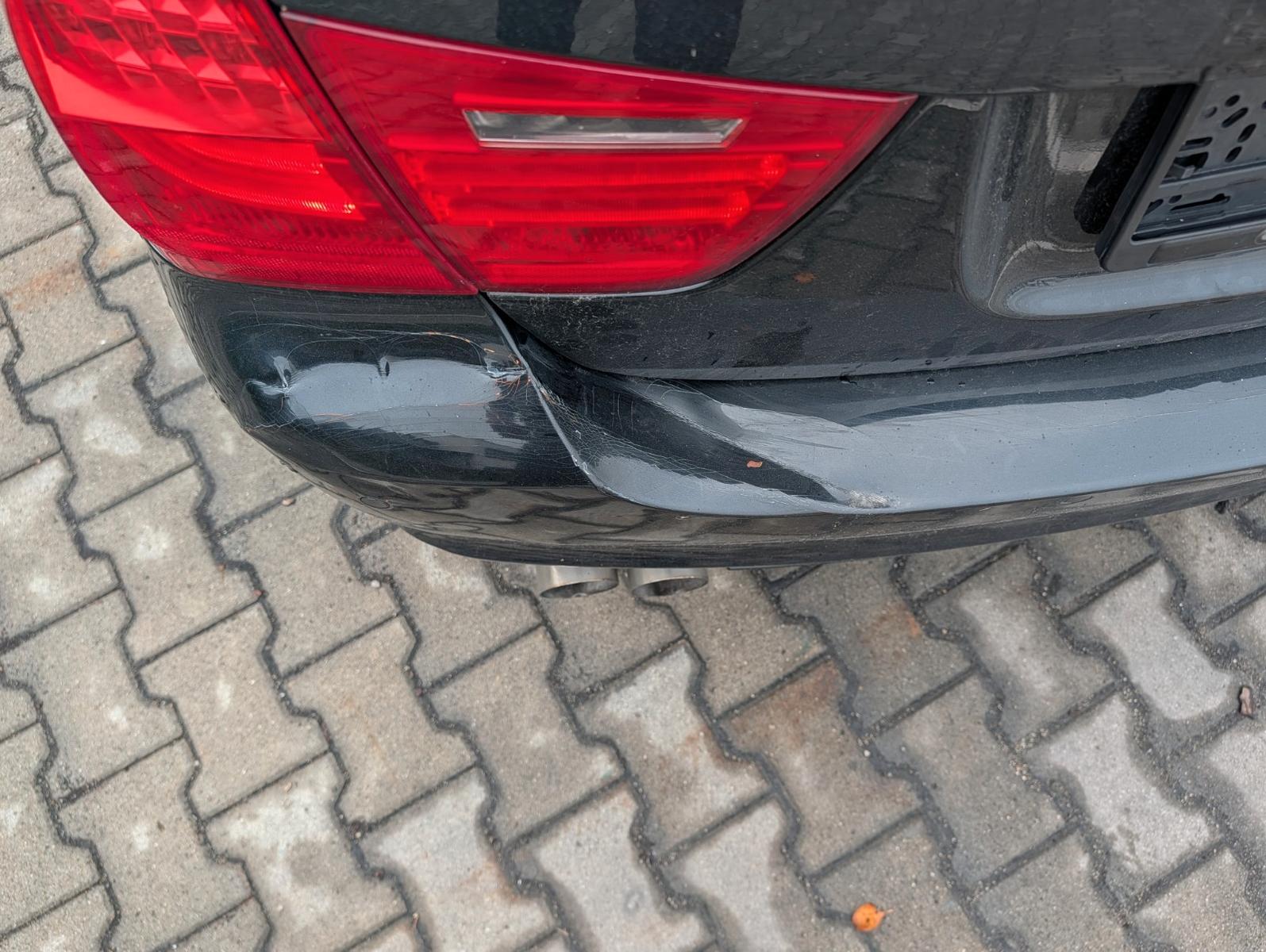 BMW 320 2011 — photo 6