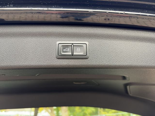 Q3 35 2.0 TDI quattro advanced SHZ KAMERA LED