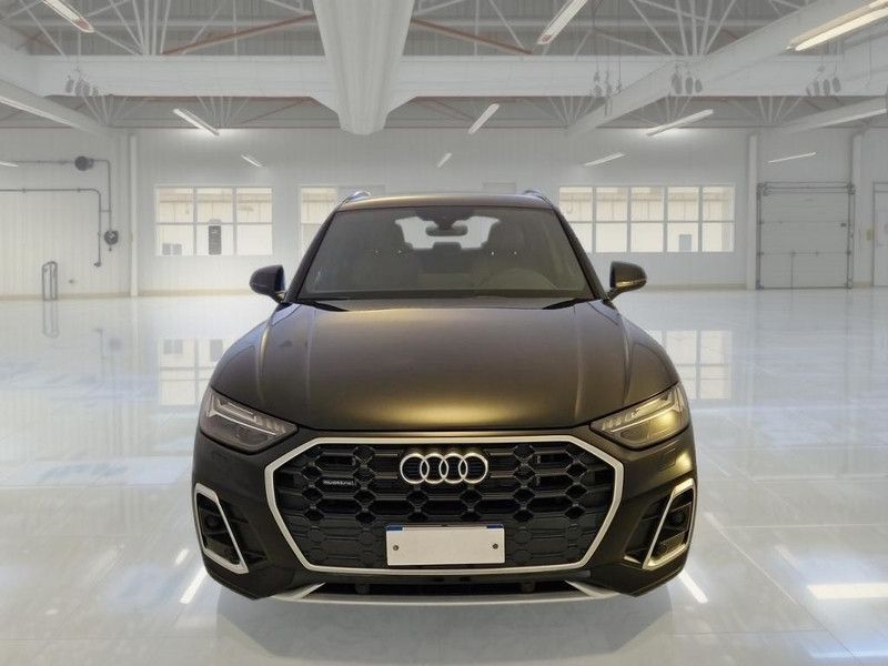 Audi AUDI Q5 55 TFSI E S LINE PLUS QUATTRO S TRONIC S imagem 2