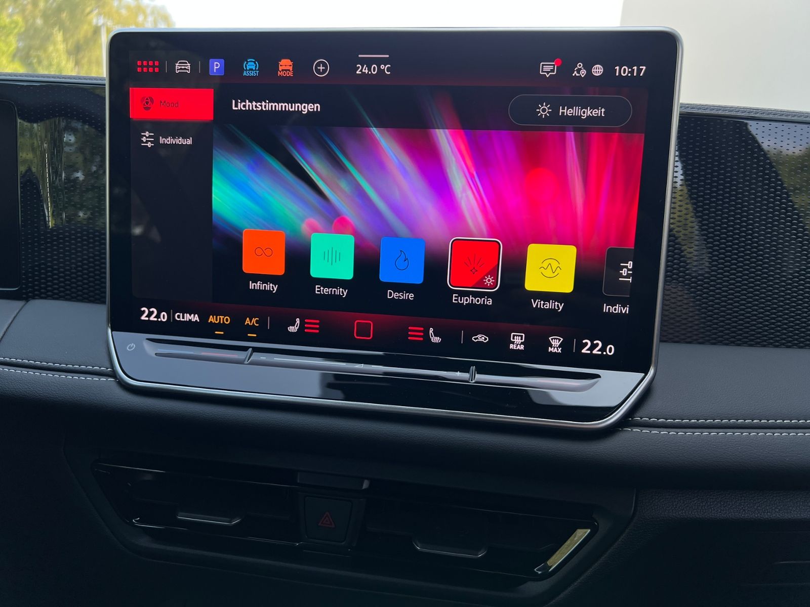 Fahrzeugabbildung Volkswagen Tiguan GOAL 1.5 eTSI DSG *Garantie, AHK, ACC, LE