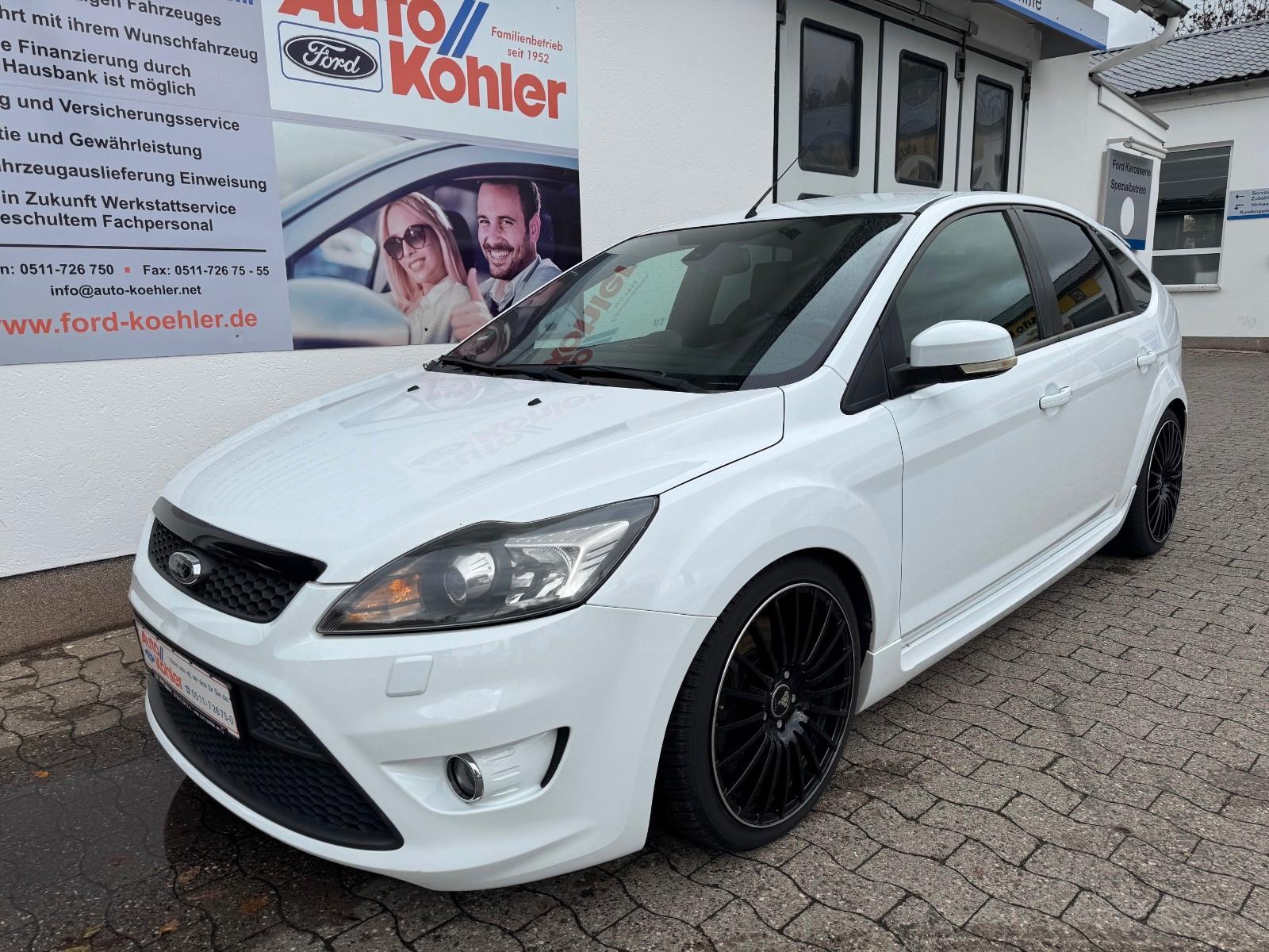 Ford Focus Limousine ST  2,5l Turbo 5-Zylinder