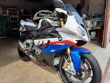 BMW S 1000 RR - BMW 2010 S1000RR