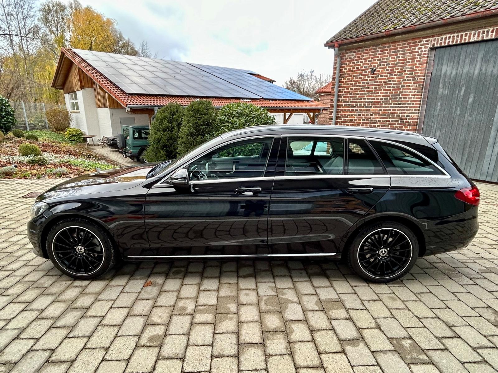 Mercedes-Benz C 180 T-Modell Sitzheizung