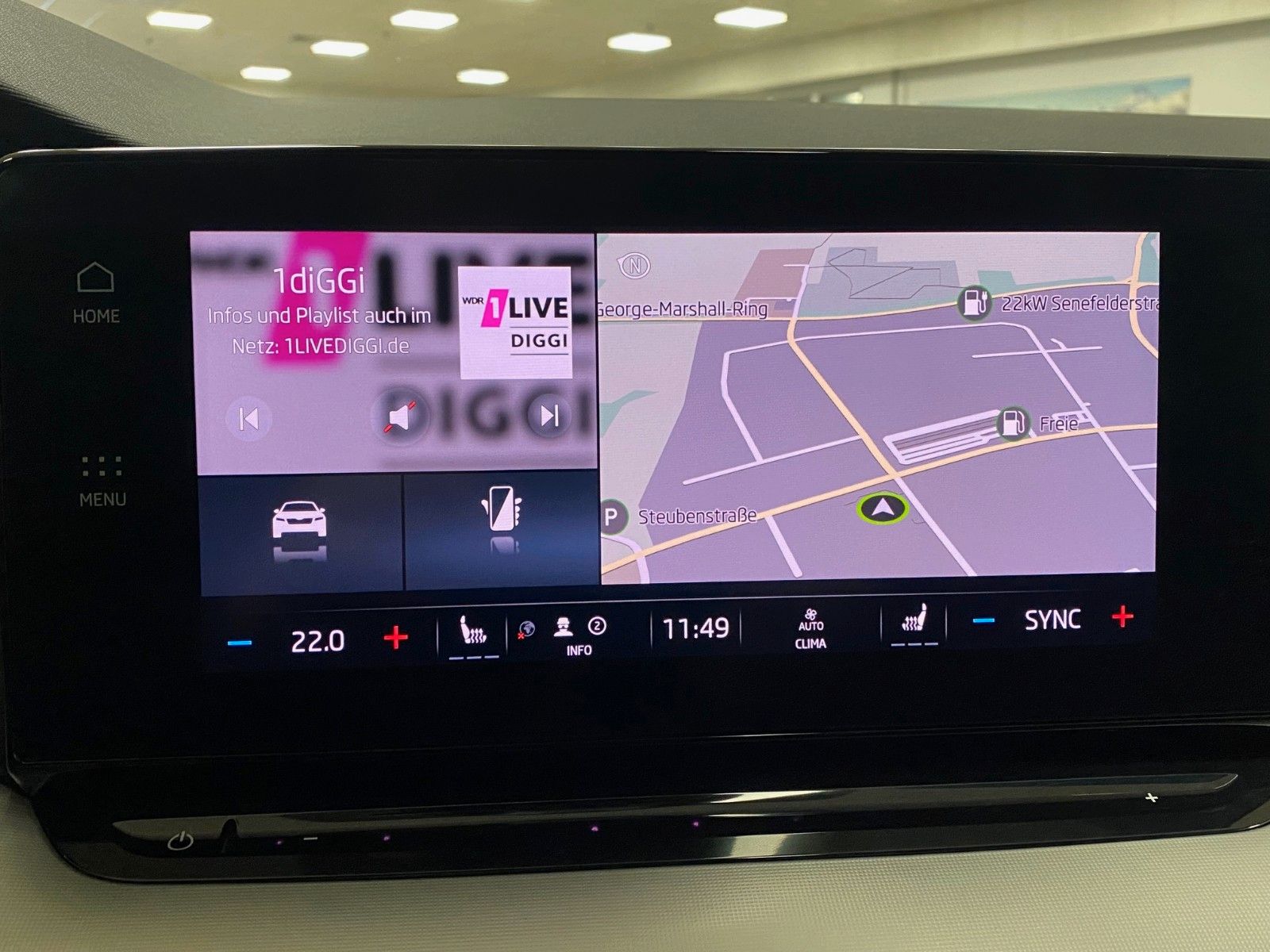 Fahrzeugabbildung SKODA Octavia 1.0 TSI DSG +AMBIENTE+LED+APP CONNECT+