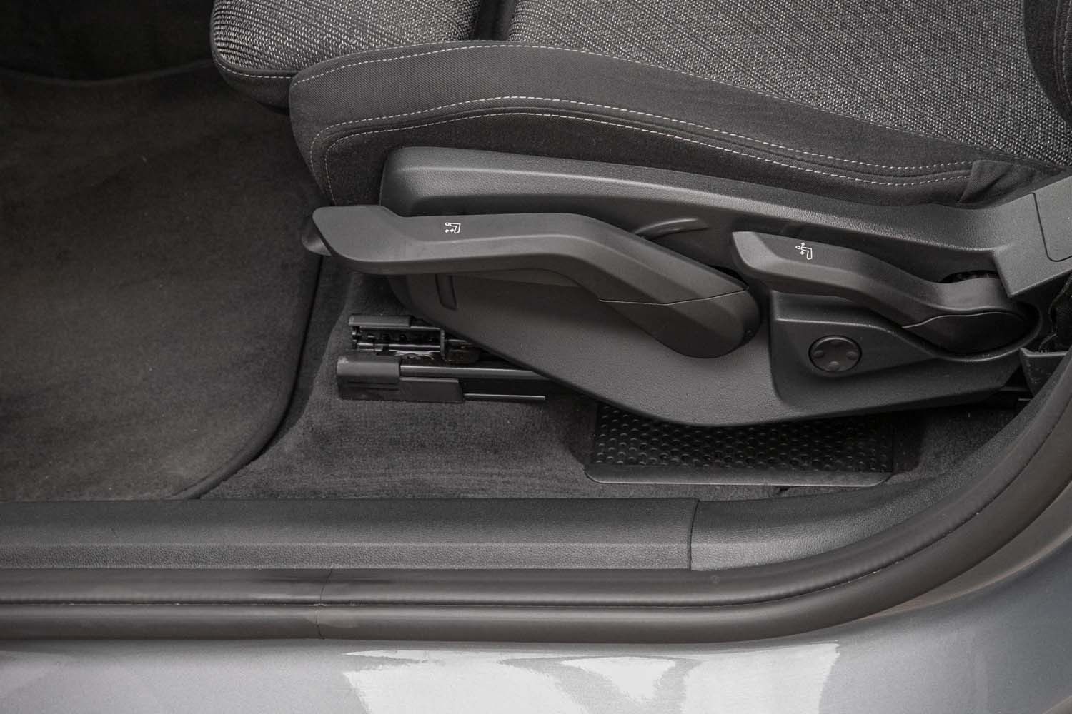 BMW 218 Active Tourer - Bild 12