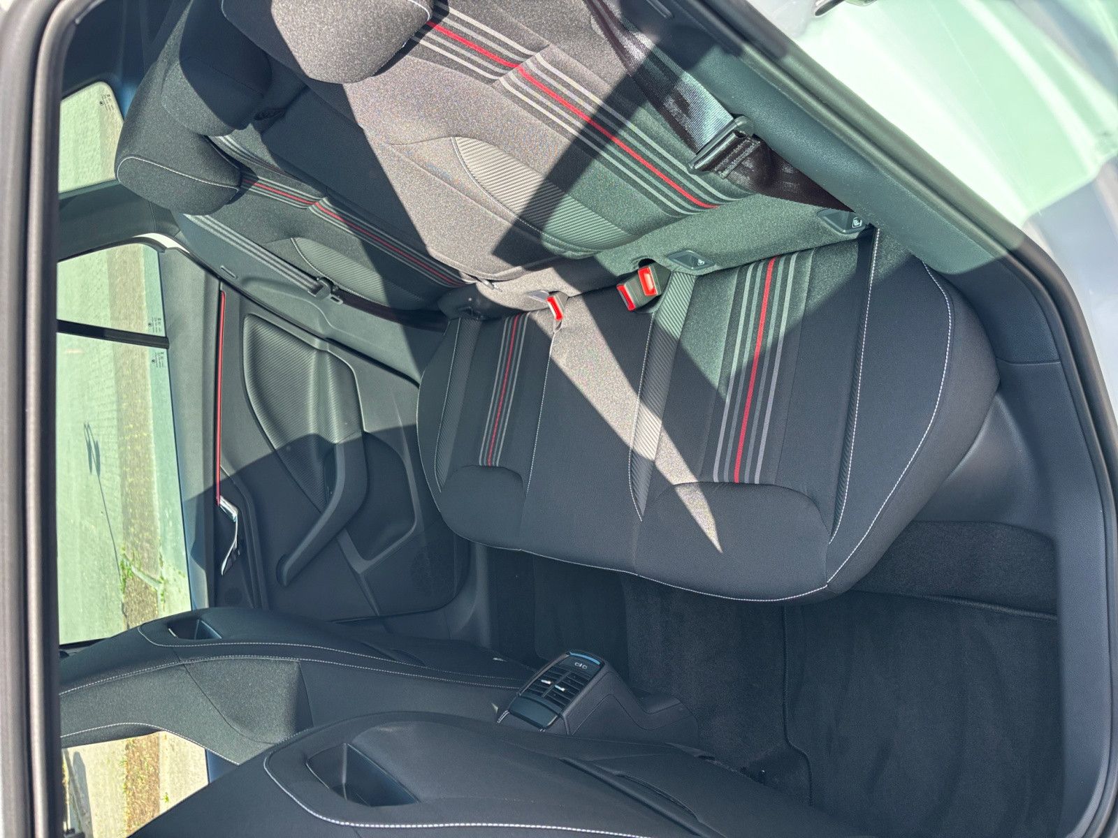 Kamiq Monte Carlo 1.5 TSI DSG PANO SHZ Matrix