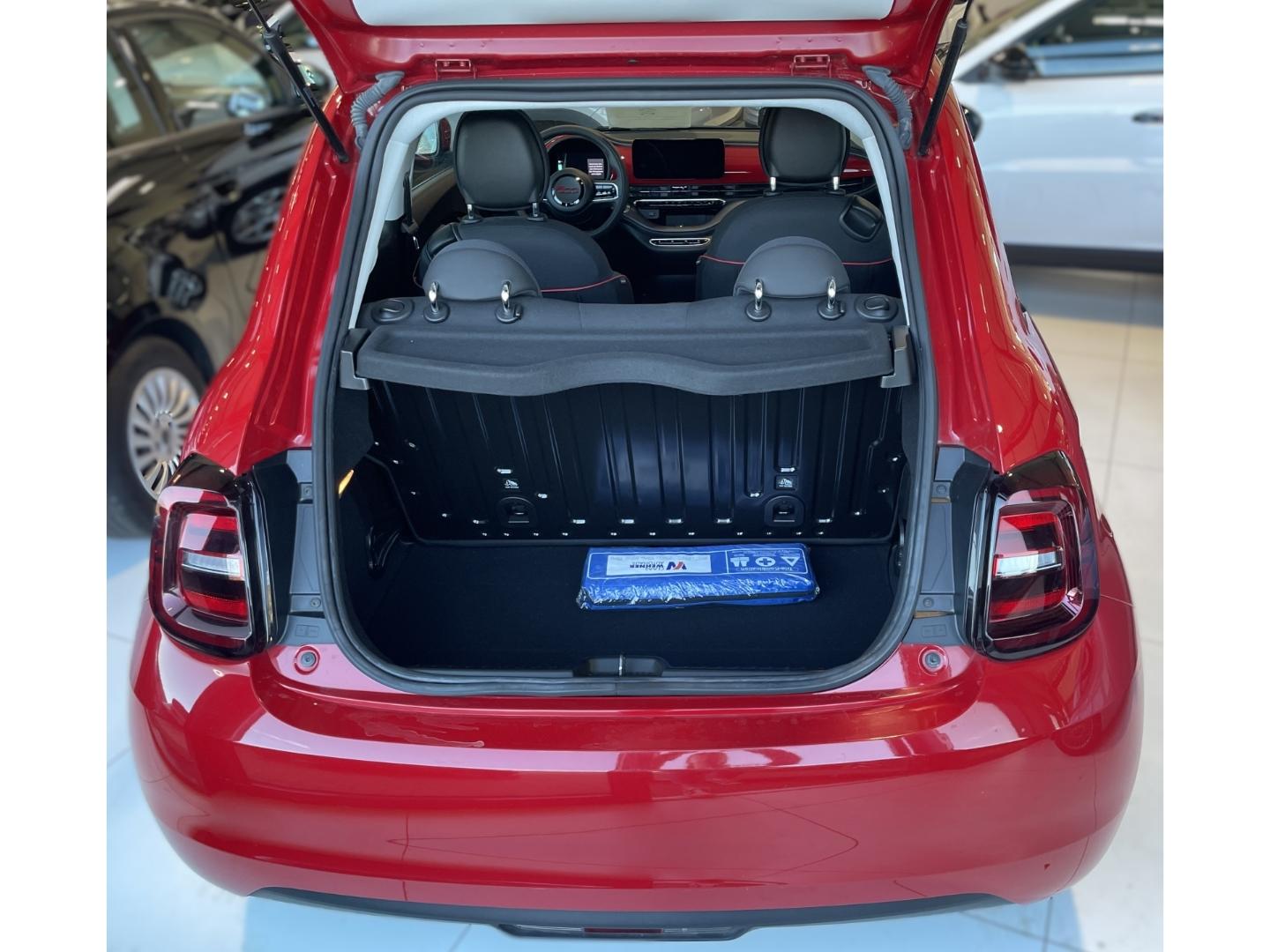 Fiat 500e e Red *Apple Car Play *Tempomat