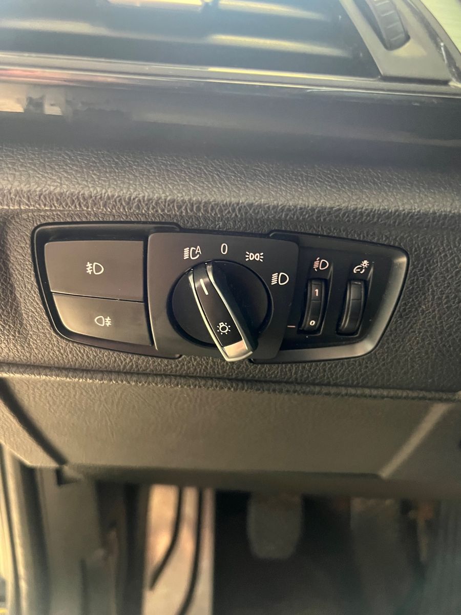 Fahrzeugabbildung BMW 120 i M Sport Paket * NAVI * SITZHEIZUNG *