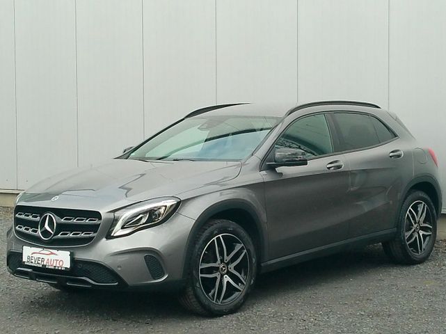 Mercedes-Benz GLA 200 Urban LED/KAMERA/ACC/Night Paket