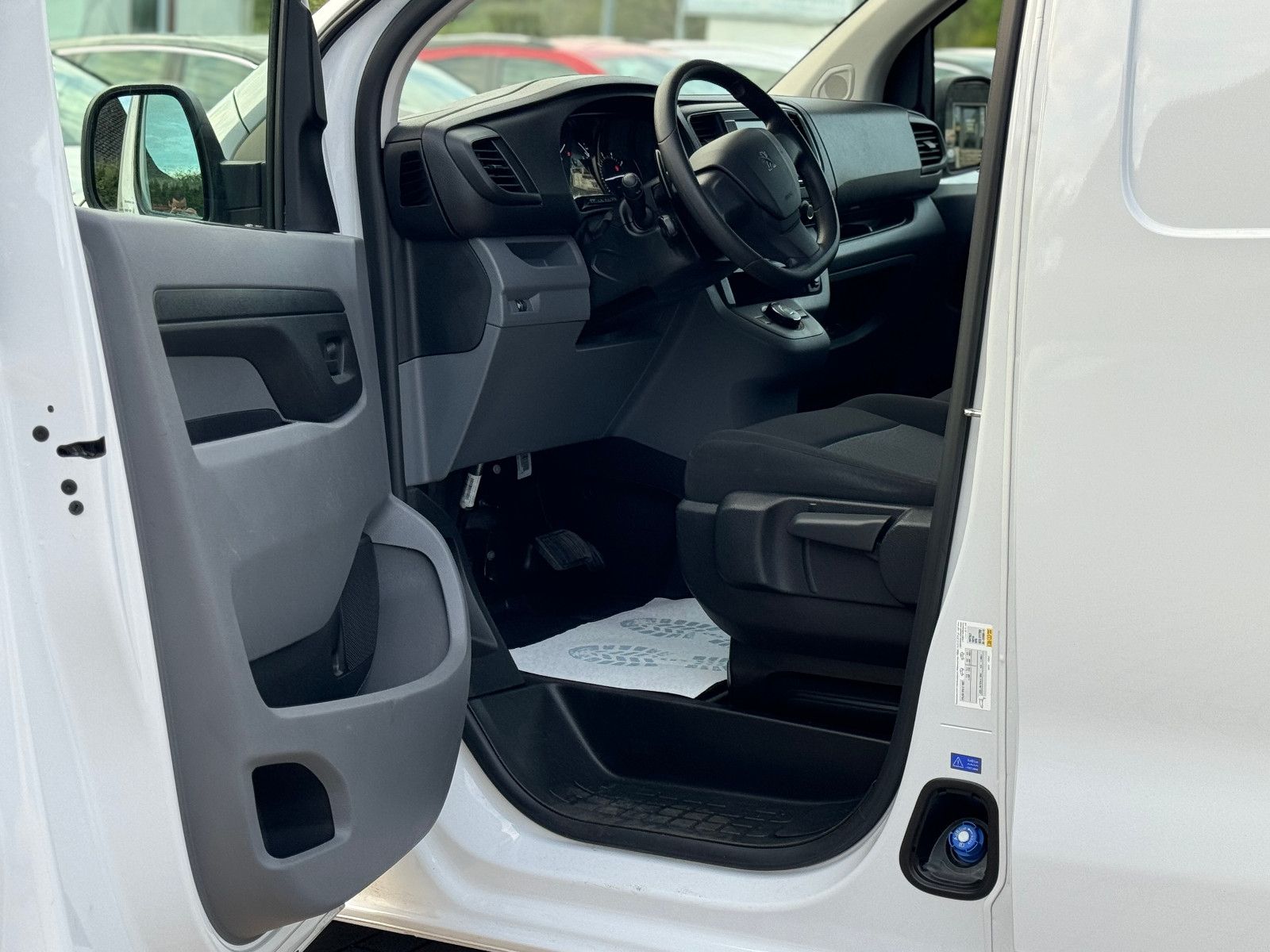 PEUGEOT Expert, 2023, Diesel, 144 PS