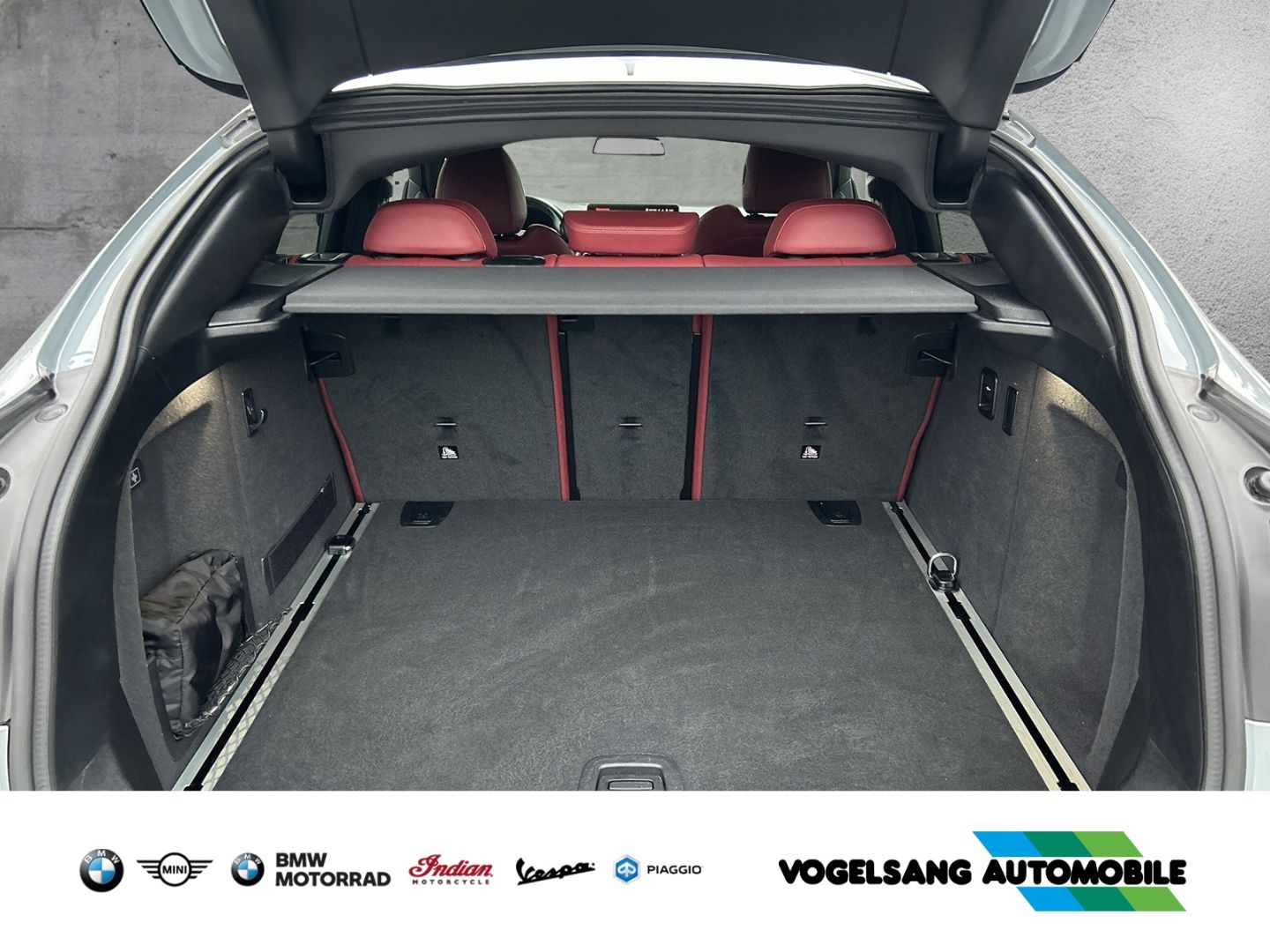 Fahrzeugabbildung BMW X4 M40 i,Standheizung,HeadUp,AHK,SurroundView,H&