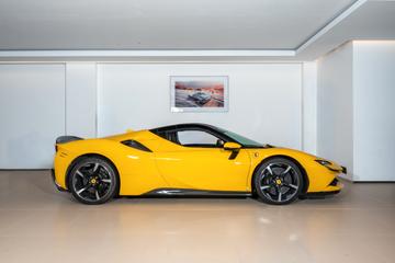2022 Ferrari SF90 缩略图 12