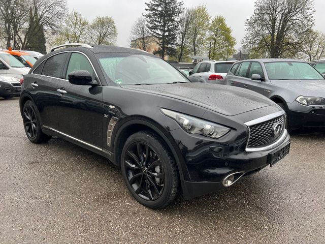 INFINITI QX70