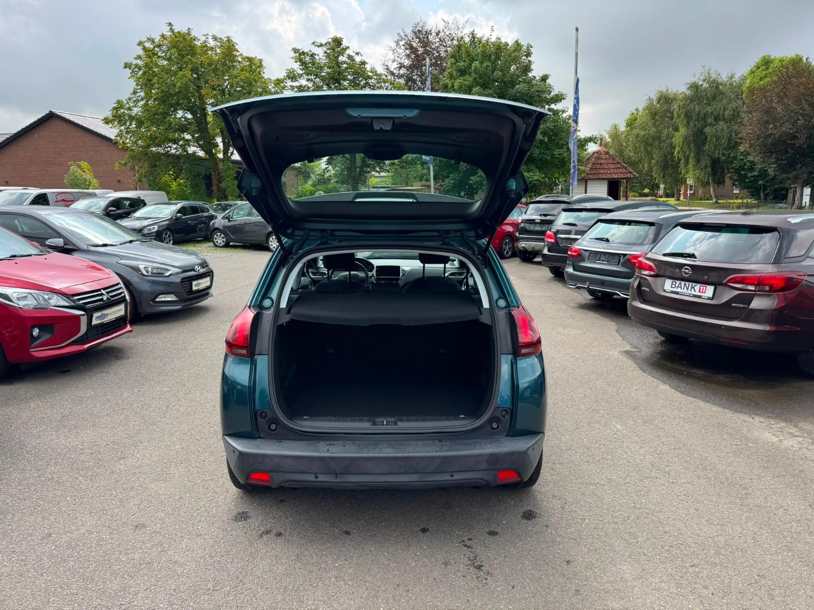 Peugeot 2008 Active TÜV/NAVI/KLIMA/TEMPOMAT/WARTUNG NEU