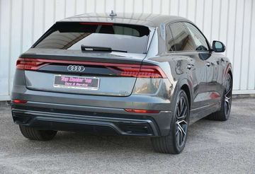 Audi Q8 - 6
