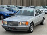 Mercedes-Benz 260 SE W126