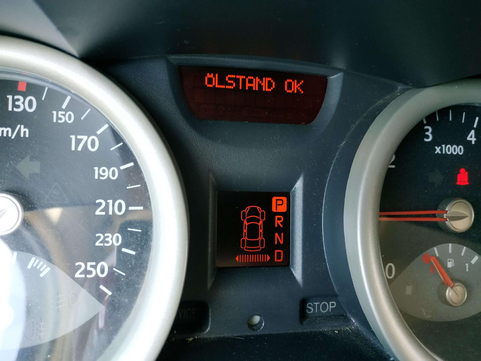 Megane 1.6 Automatik/ Allwetterreifen/ALU – Bild 14