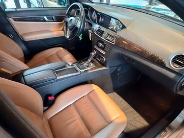 Mercedes C 300 - 11