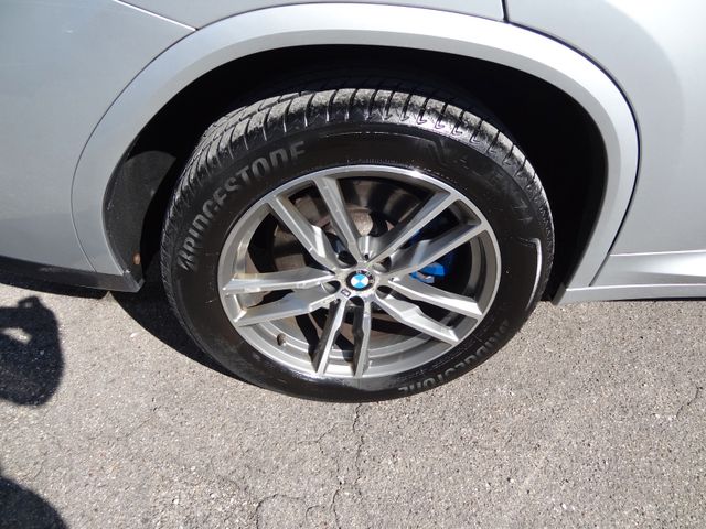 Fahrzeugabbildung BMW X4 xDrive 30i M Sport/Pano/KAM/HUD/AHK/2.Hd/