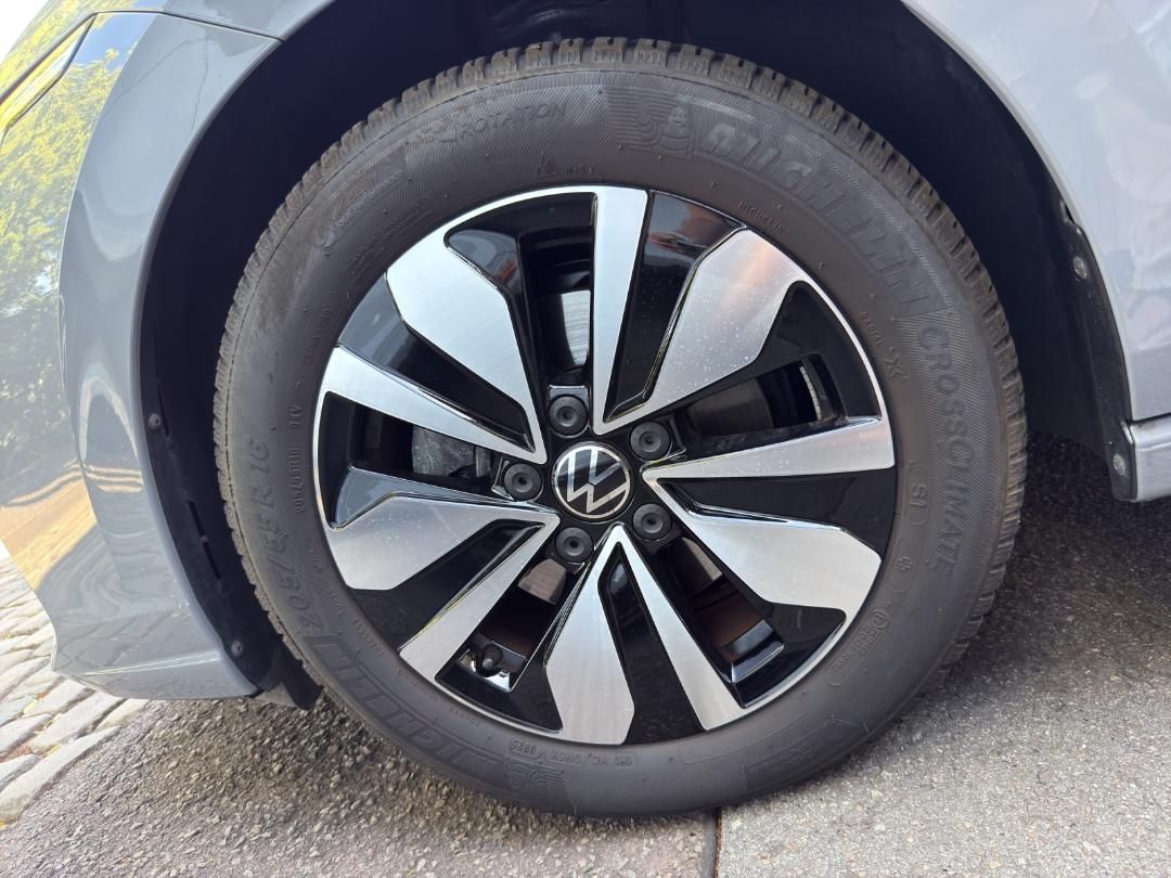 Fahrzeugabbildung Volkswagen Golf Variant Goal.App-Connect.RFK.GJR.LM-Felgen.