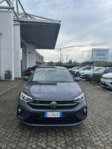 Andere VOLKSWAGEN Taigo 1.0 TSI 110 CV R-Line NEO PATEN - Andere: Grau, Schiebedach
