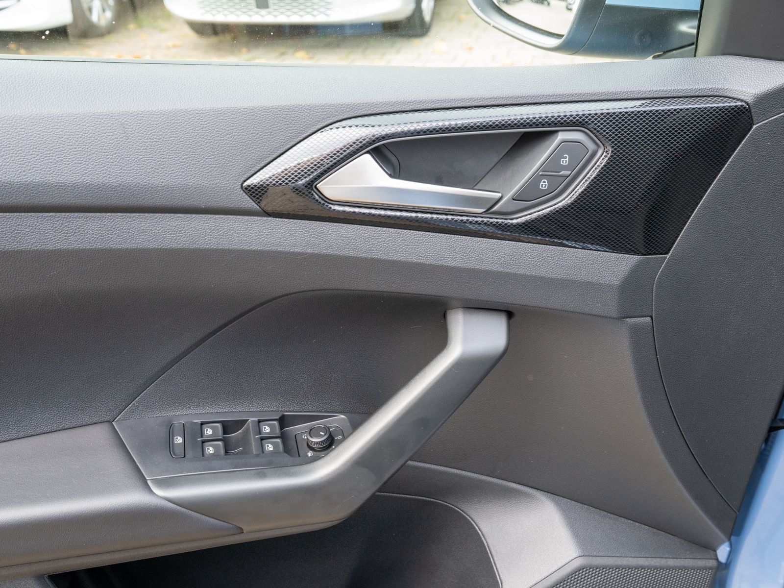 Volkswagen T-Cross - Bild 11