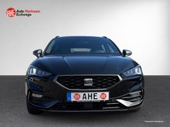 SEAT Leon Sportstourer 2.0 TDI FR DSG LED Nav Ahk Rfk SEAT Leon Sportstourer 2.0 TDI FR DSG LED Nav Ahk Rfk