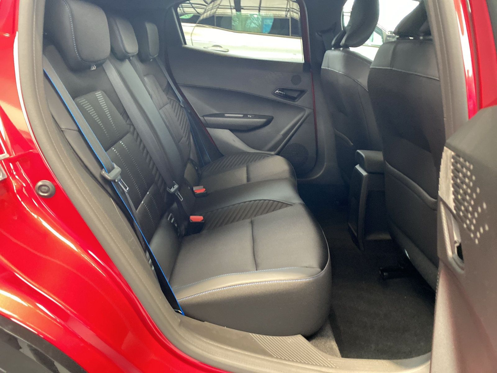 Renault Clio - Bild 12