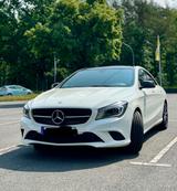 Mercedes-Benz CLA 200 - - Mercedes-Benz CLA 200 Gebrauchtwagen in Berlin