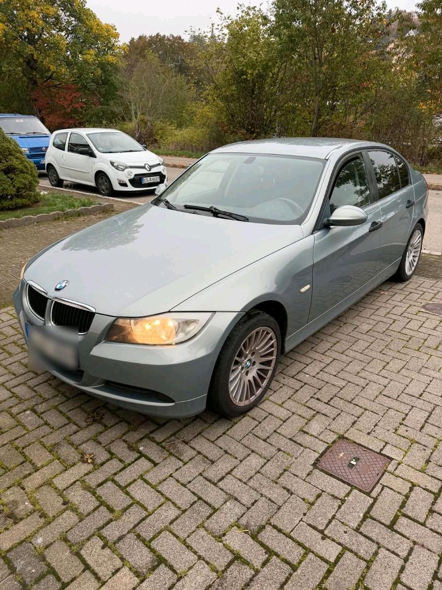 BMW 320