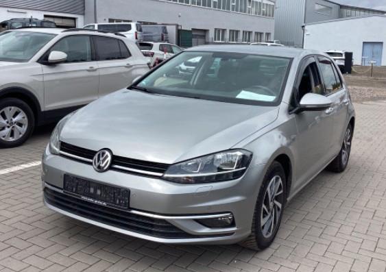 Volkswagen Golf VII 1.6 TDI BMT Sound PDC*TEMPOMAT*NAVI*