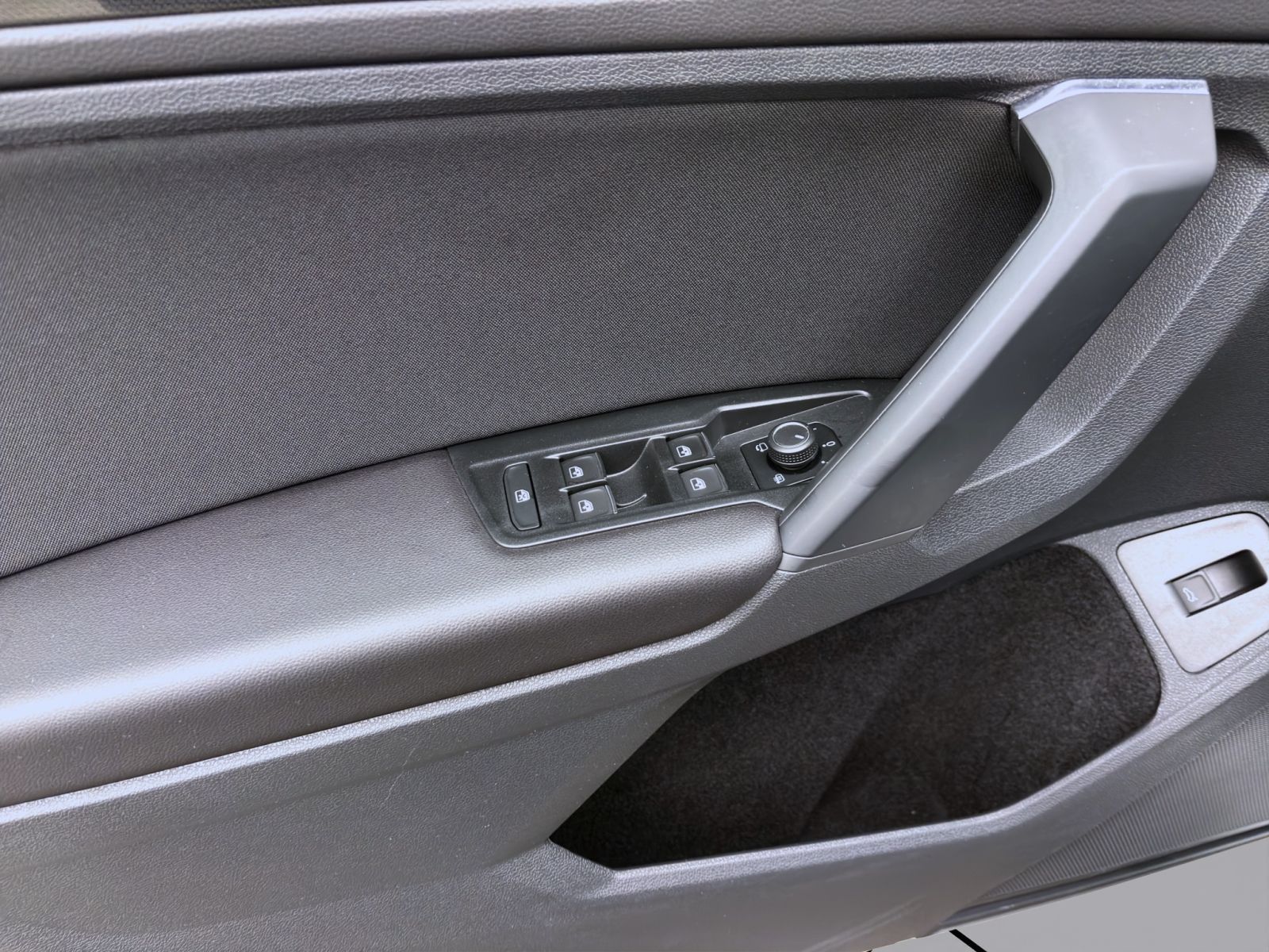 Volkswagen Tiguan - Bild 11