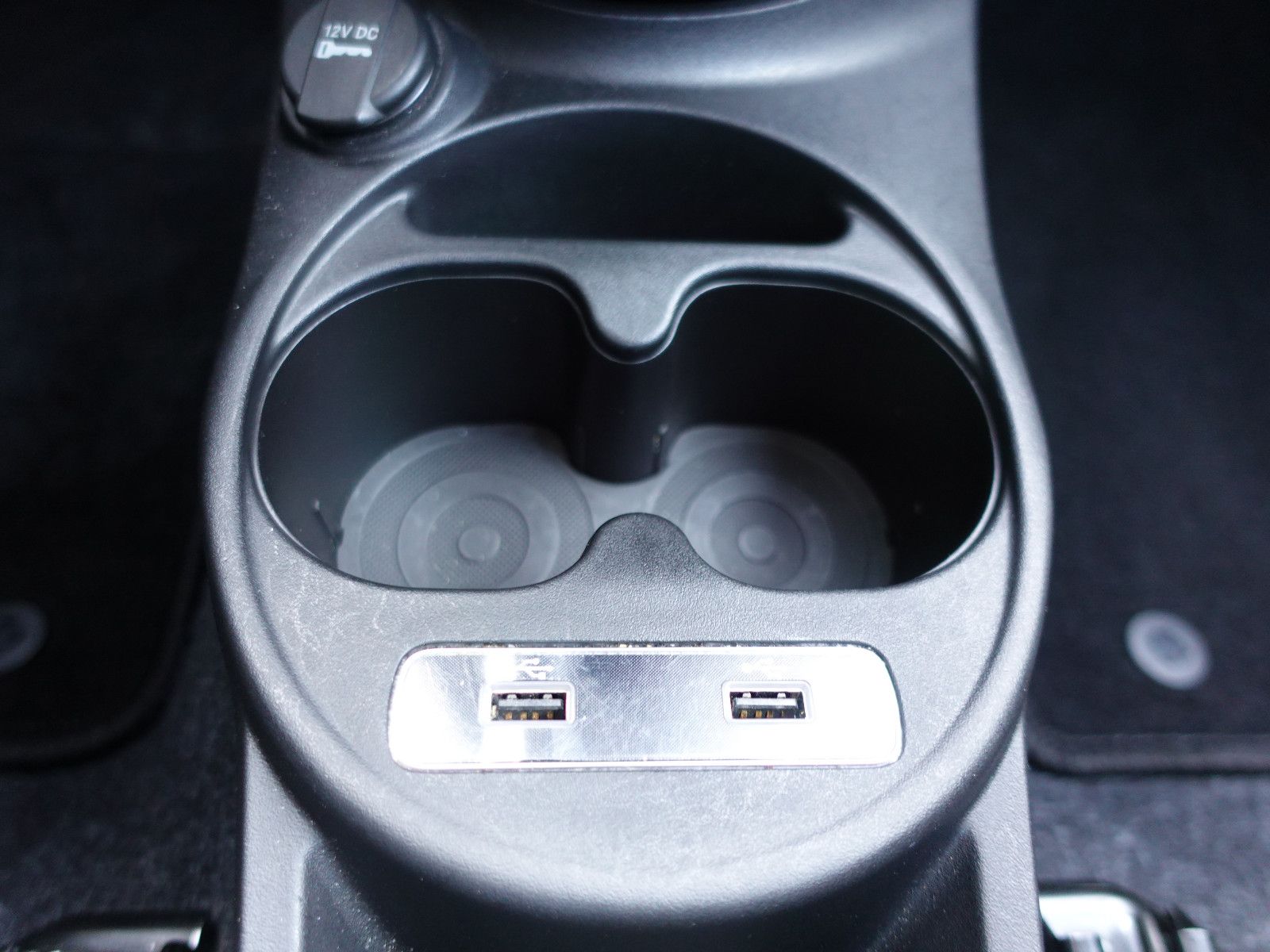 Fahrzeugabbildung Fiat 500C 1.2 LOUNGE Automatik Klima,LM-Felgen,USB