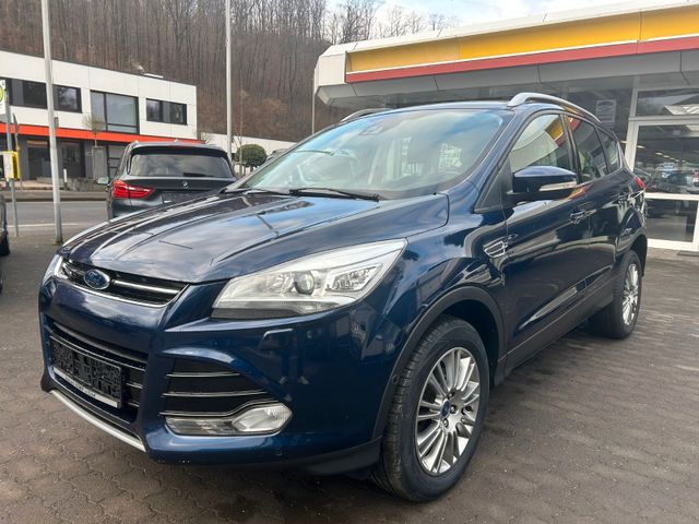 Ford Kuga Titanium, AHK, 4x4, Teilleder, AHK,