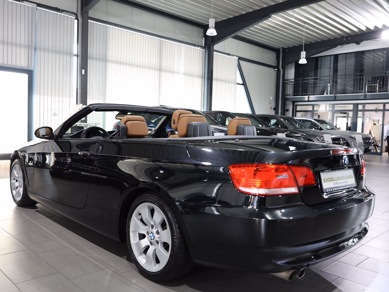 BMW 325i CABRIO SPORT SHADOW 1.HAND / BLACK & BROWN