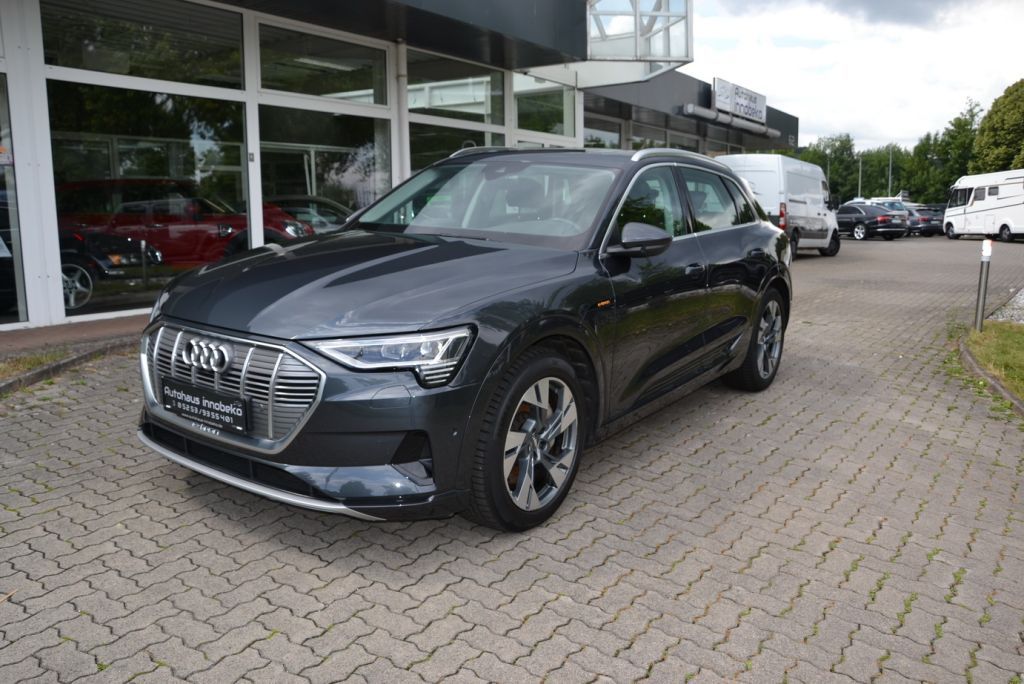 AUDI e-tron 50 quattro Launch Edition Plus Pro Line*A