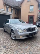 Mercedes-Benz E 240 4MATIC AVANTGARDE Avantgarde - Mercedes-Benz E 240 Gebrauchtwagen