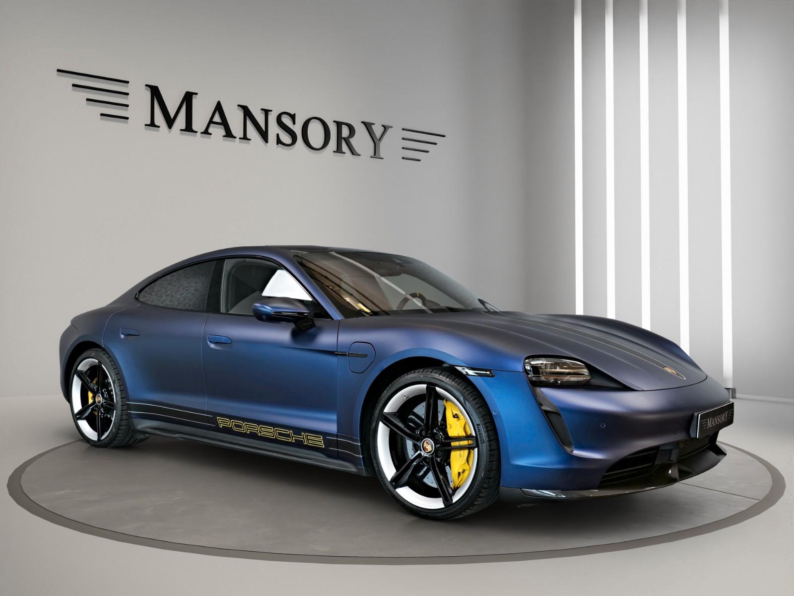 Porsche Taycan Turbo S / BURMESTER / CARBON / MATRIX