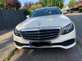 Mercedes-Benz E 220 d Autom. - Taxi Paket  - Mercedes-Benz E 220 mit Diesel-Antrieb: Taxi, Limousine