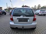 Mercedes-Benz A 150 Automatik+AHK+Klima+SHZ+PDC+Tempom.+Tel+BT - Mercedes-Benz A 150: Automatik