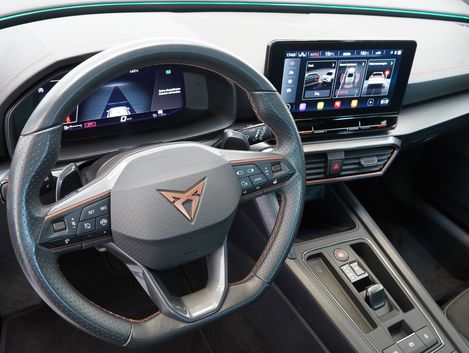 Fahrzeugabbildung CUPRA Formentor 1.5 TSI DSG LED/CARPLAY/KAMERA/PANO