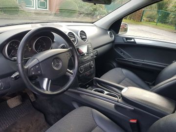 Mercedes ML 280 - 7