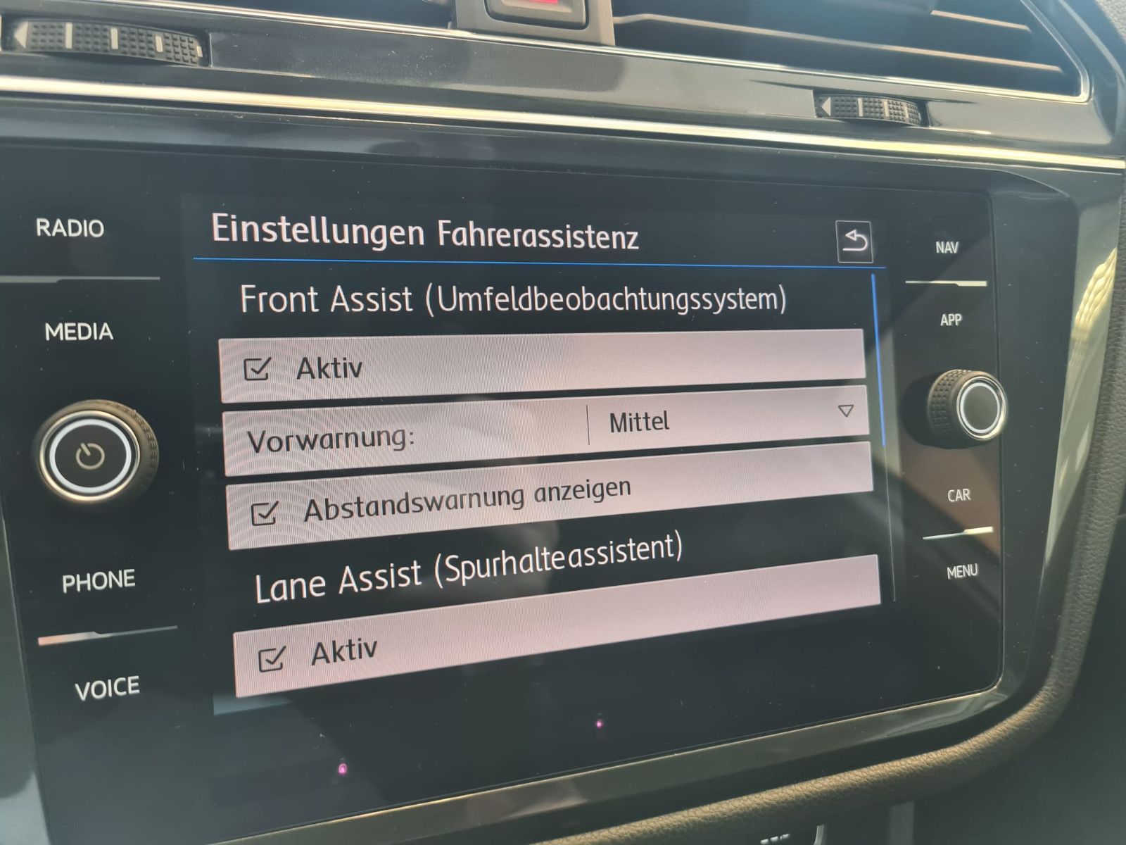 Fahrzeugabbildung Volkswagen Tiguan Allspace Comfortline 4Motion / LED /NAVI/