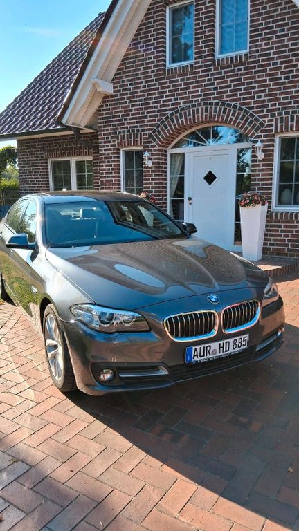 Image of BMW 530