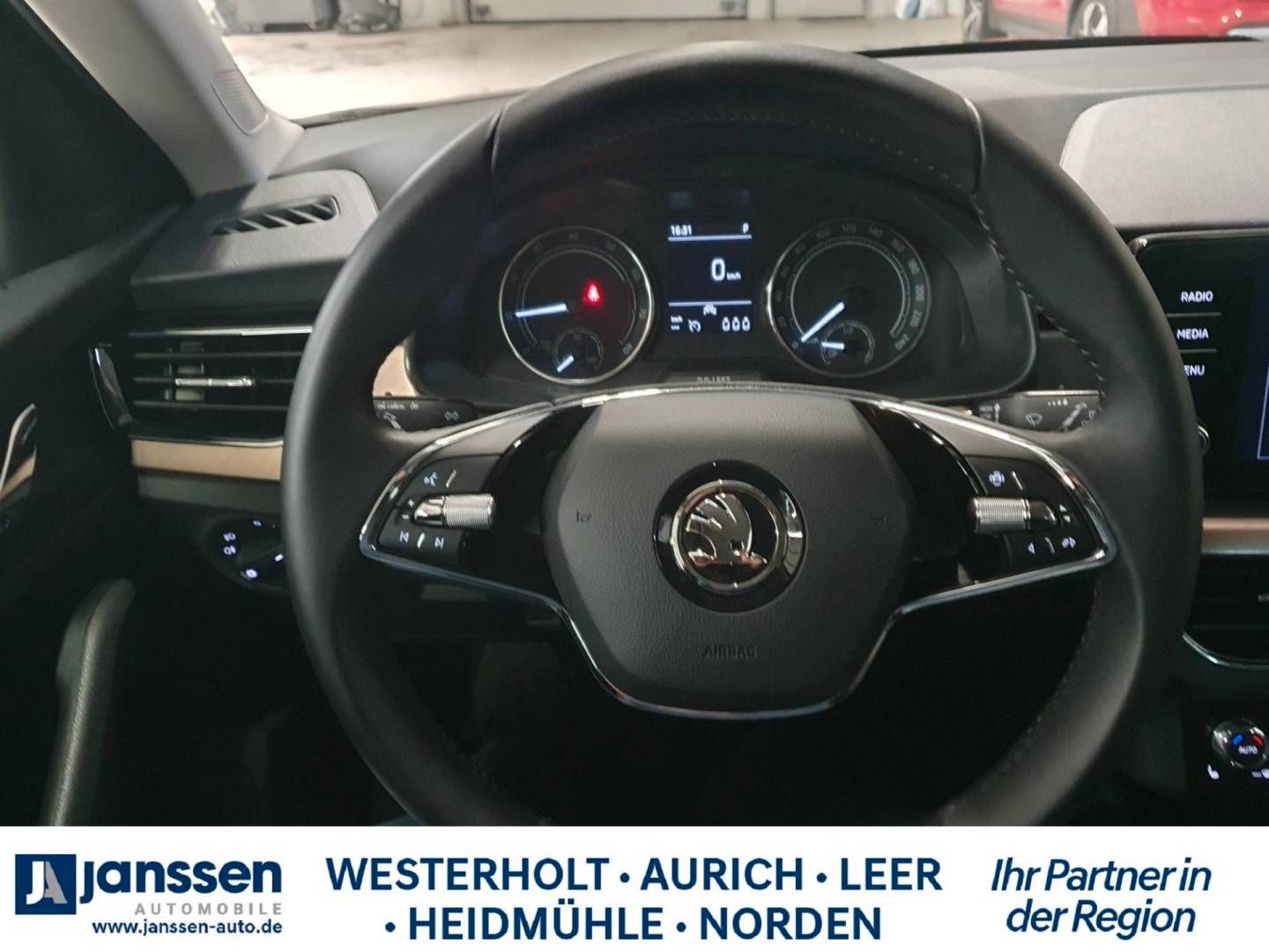 Fahrzeugabbildung SKODA Kamiq 1,0 TSI DSG Style