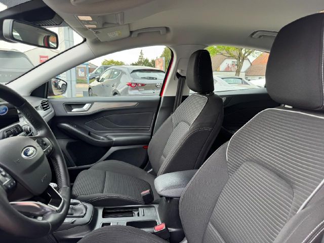Ford Focus 1.0 Titanium NaviLEDKlima 