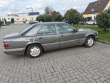 Mercedes-Benz W124 E220 Tüv Neu - Mercedes-Benz 220 Gebrauchtwagen in Mannheim