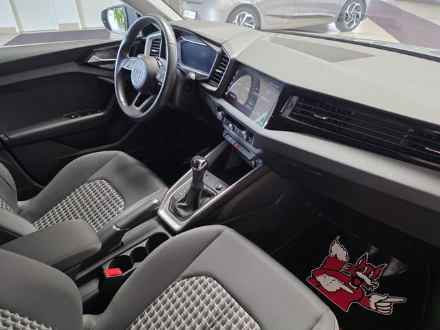 AUDI A1 — Foto 22